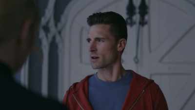 - Well, maybe I'll just stay
at an Heirbnb! - The Reluctant Royal