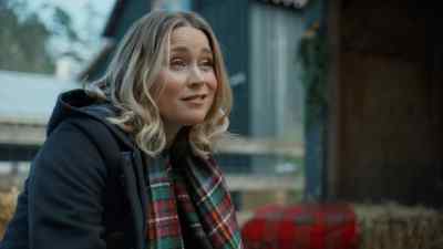 Well, maybe not everyone,
but... yeah. - Christmas Under the Lights