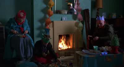 Well, Merry Christmas, everybody. - Billy Elliot