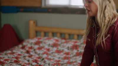 - Well, mom had a hard time
getting pregnant. - Mistletoe in Montana