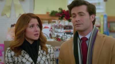 Well, my mother isn't expecting
me for another hour or so. - A Royal Christmas Holiday