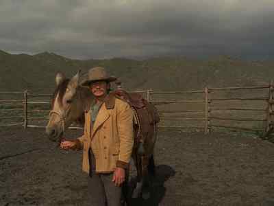 Well, mount up. - Chino