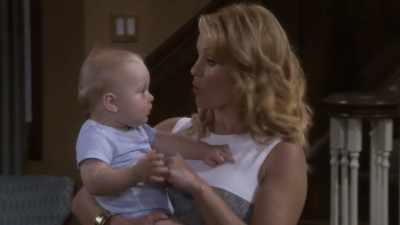 Well, no more jumping off
your changing table, - Fuller House