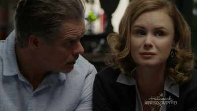 Well, not to be
insensitive, - Garage Sale Mystery: The Art of Murder