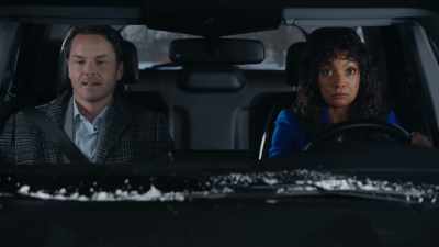 - Well, now you're here, - Magic in Mistletoe