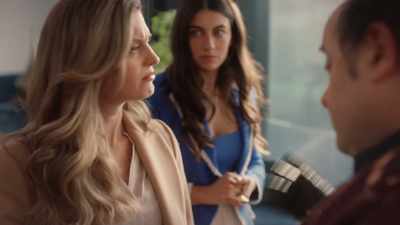 Well, oh, how ever did
you do that, ma chérie? - Crimes of Fashion: Killer Clutch