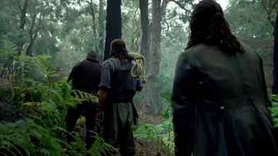 We'll rest up here. - Black Sails