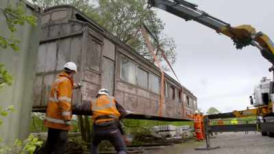 We'll even restore
a royal carriage - Great Rail Restorations with Peter Snow