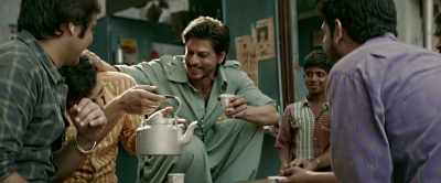Well, they say I'm quite photogenic. - Raees