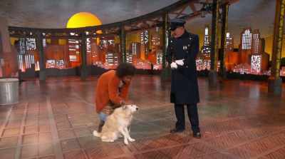 - Well, you see officer, - Annie Live!