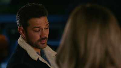- Well, you seem to
move on pretty quickly. - Fourth Down and Love