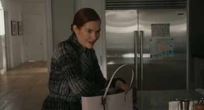 - Well, if she's having
fun with her dad, - Justine