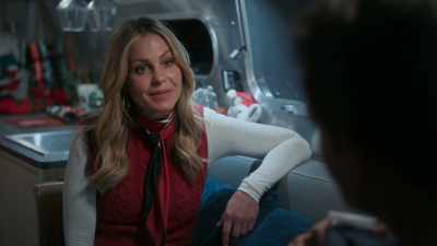Well, it sounds more
fun than my job, - Home Sweet Christmas