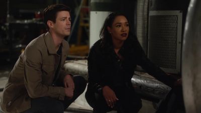 Well, your source at the bar was right. - The Flash