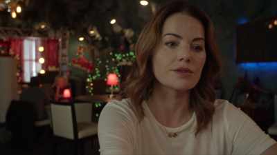 Well, Spence doesn't
feel the same way, - Christmas Stars