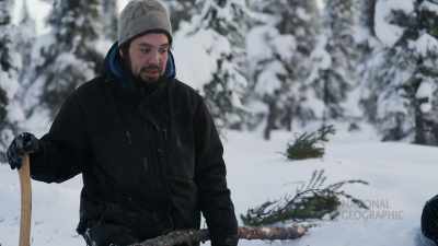 We'll take a look, check it,
put this stick in there, - Life Below Zero: First Alaskans