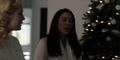 - Well thanks for watching
Iris these past few days. - Season of Love