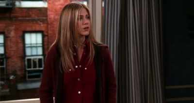 Well, that is because your eye immediately - Friends: The Reunion