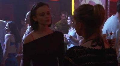 WELL, THAT WAS THE SHORTEST
RELATIONSHIP EVER. - Gilmore Girls