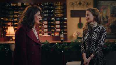 Well, that's good,
'cause I am a long, - A Taste of Christmas