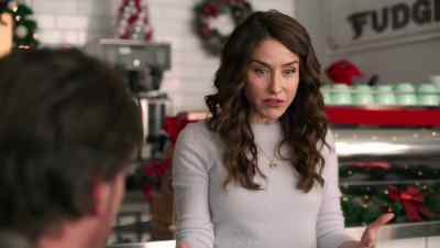 Well, if that's how Jackie
discovered the recipe, - Christmas, Love and Fudge