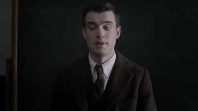 Well, the first thing we should
do is clear up your names. - Decline and Fall
