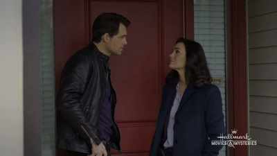 - Well, for the record I like her.
- Yeah? - Mystery 101: Killer Timing