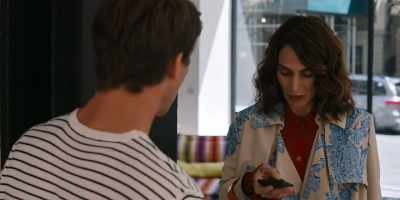 - Well, then why did you just say...
- Okay, why am I lying? - Friends from College