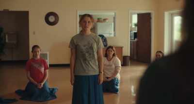- Well, there are
some moves in there - The Starling Girl