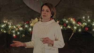 Well, we think we should
keep Glencrave in the family. - A Merry Scottish Christmas
