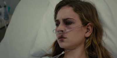 Well, he tried to see us.
He wanted to talk to Jenna. - Books of Blood