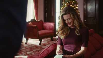 -Well, uh, so it seems
like Christmas is your thing. - A Not So Royal Christmas