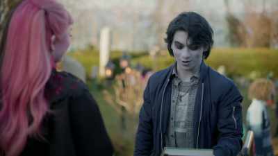 Well, uh, nice to meet - Monster High 2