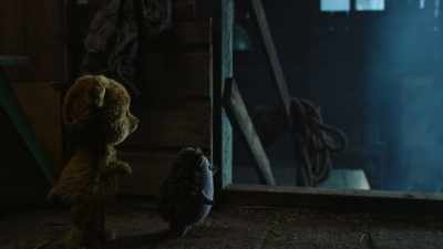 Well, well. Do we have a visitor? - Teddy's Christmas