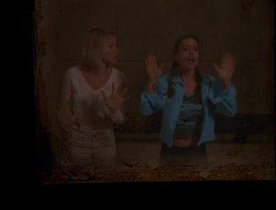 Well well The power of three - Charmed