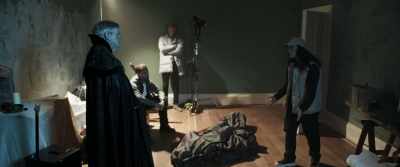 - Well, we're making a vampire film.
- That's right. - Wolf Manor