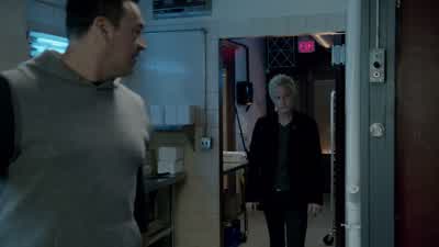 Well, what do we have here? - iZombie