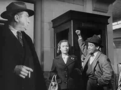 Well, what do you know?
Saturday night and no date! - Union Station