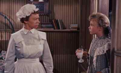 - Well, what's the matter?
-Nothing. - Pollyanna