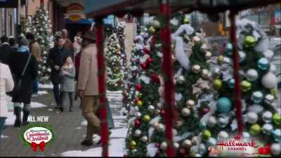Well, why do you want this
promotion so badly? - Christmas at Dollywood