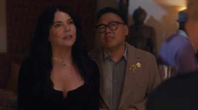 - Well, he wined and dined me to get me back in the game, - The Z-Suite