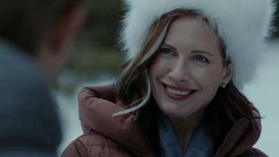 Well, she wondered if
it'd be problematic - A Royal Christmas Crush