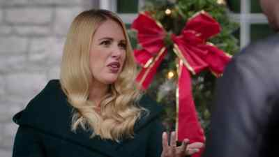 Well, would she like it if
I had dinner with you and Haley? - Unwrapping Christmas: Tina's Miracle