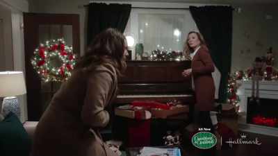 Well, yeah, but if this
business is gonna survive, - Lights, Camera, Christmas!
