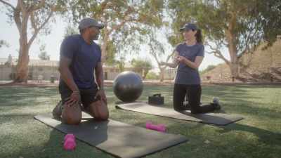 Well, if you have
no carbohydrates, - What Am I Eating? With Zooey Deschanel