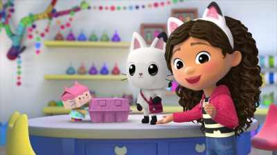 Well, if you like this,
wait until you see what's inside. - Gabby's Dollhouse
