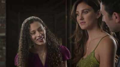 - Well, you'd know
I'd do anything for erin. - You Can't Escape Me