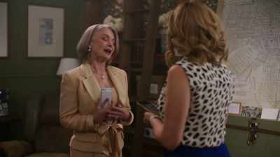 Well, you'll have to weed
through the messages - The Jane Mysteries: Too Much to Lose