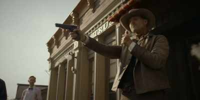 - Wendell!
[gunshot] - Damnation