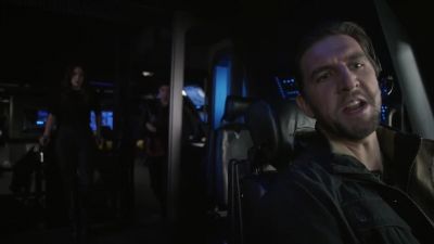 We're 10 minutes out! - Marvel's Agents of S.H.I.E.L.D.